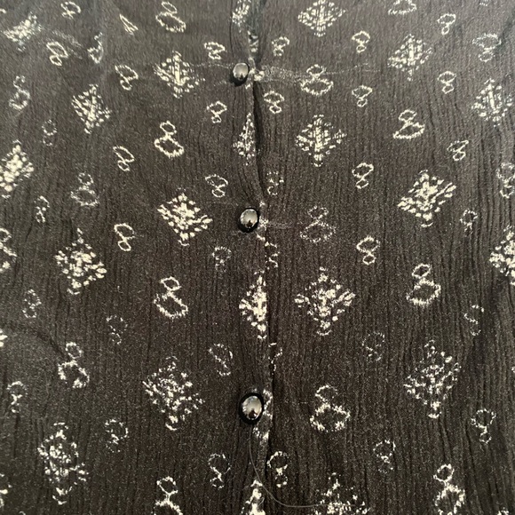 Black and Cream Boatneck Top with Button Down Back - Picture 5 of 5